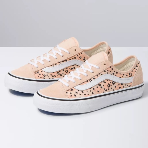 Vans Shoes - VANS | Leila Hurst Style 36 Decon SF Sneakers